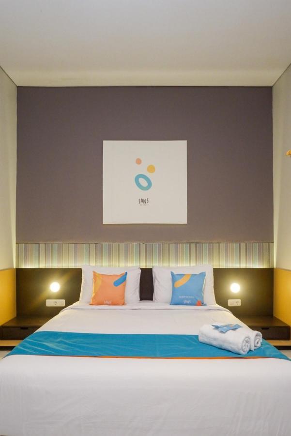 Sans Hotel Good Wish Semarang Jomblang Exteriér fotografie