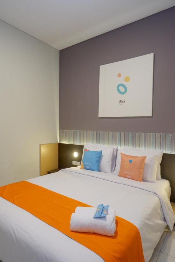 Sans Hotel Good Wish Semarang Jomblang Exteriér fotografie