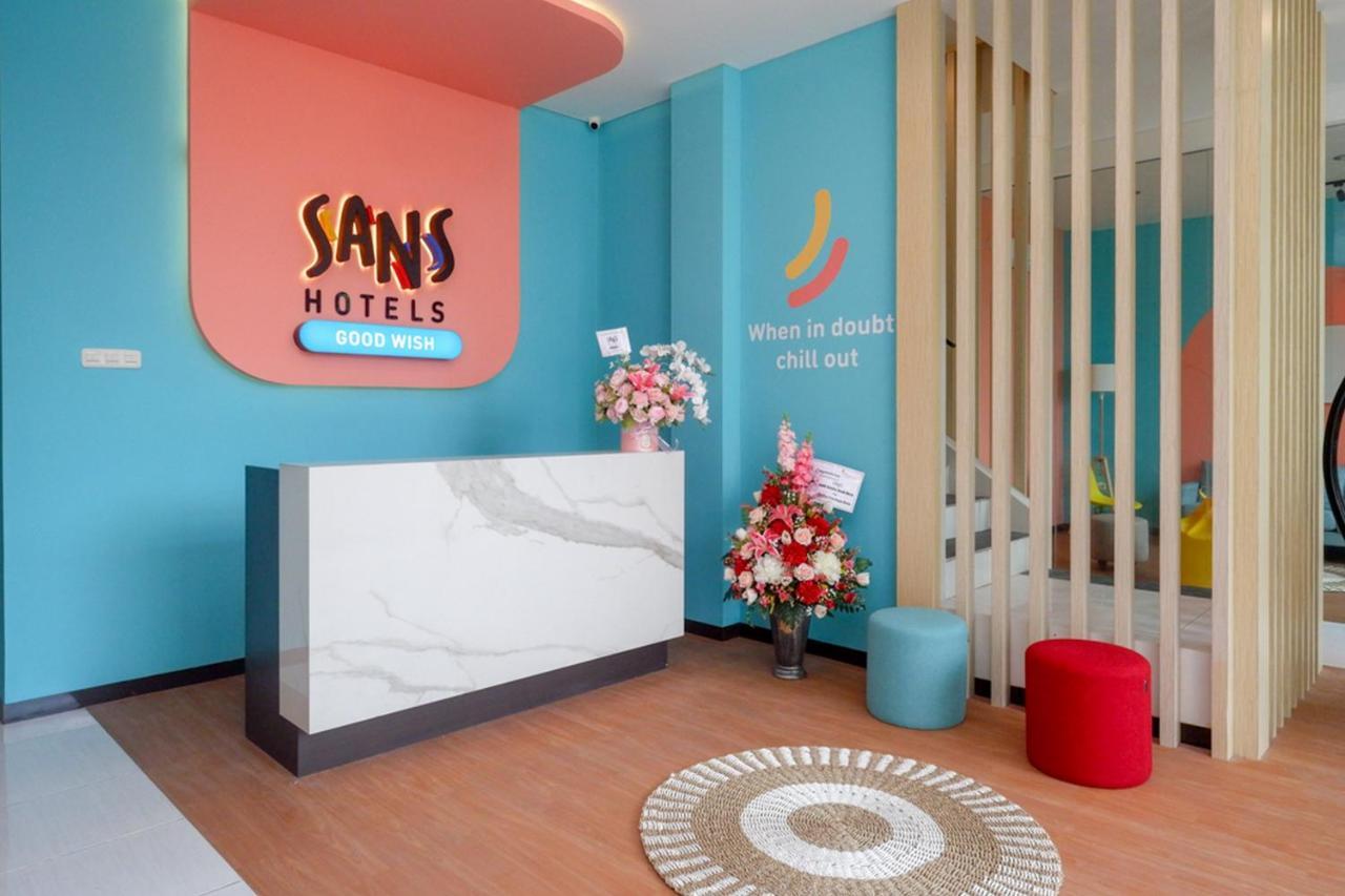 Sans Hotel Good Wish Semarang Jomblang Exteriér fotografie