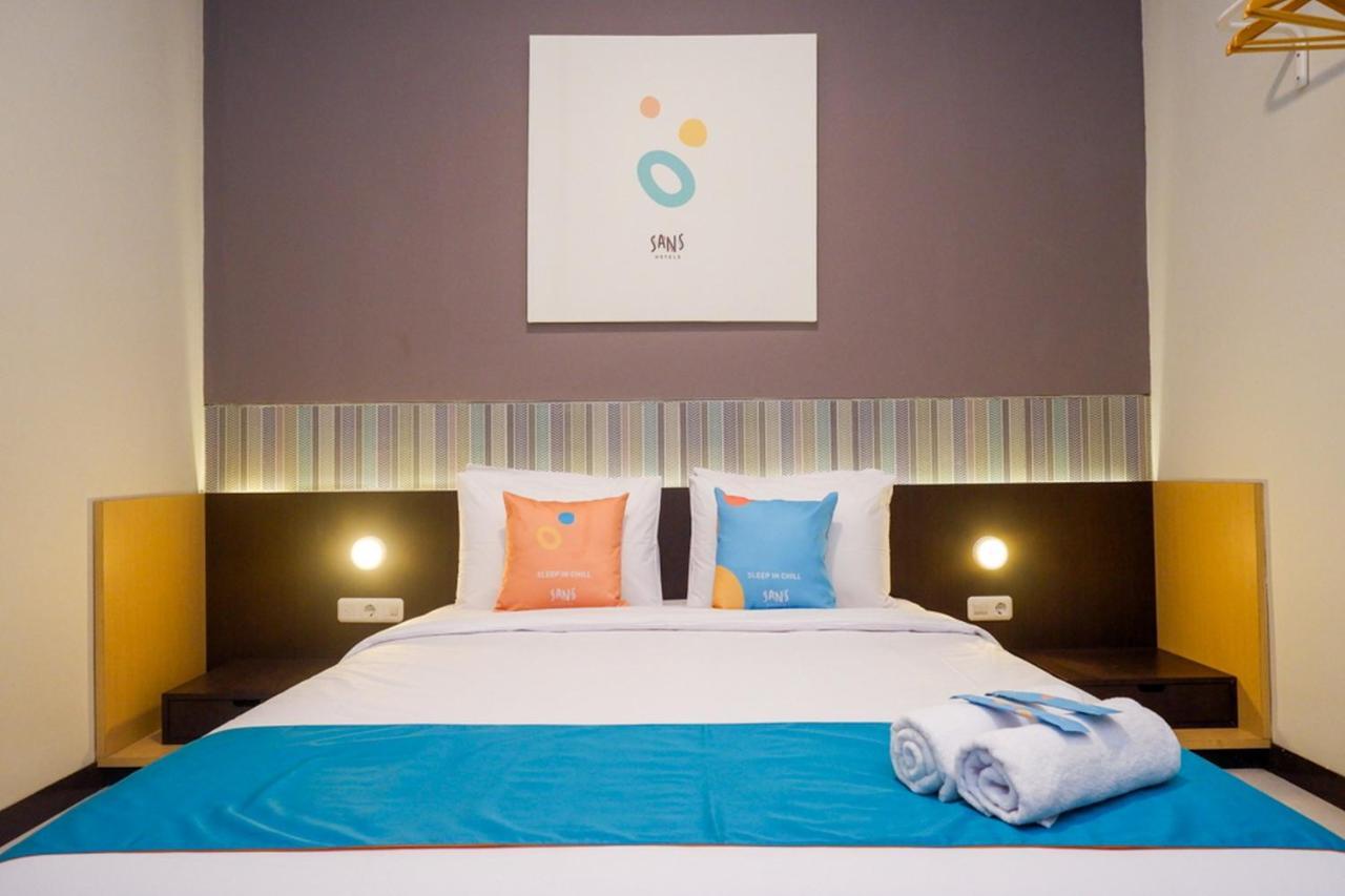 Sans Hotel Good Wish Semarang Jomblang Exteriér fotografie